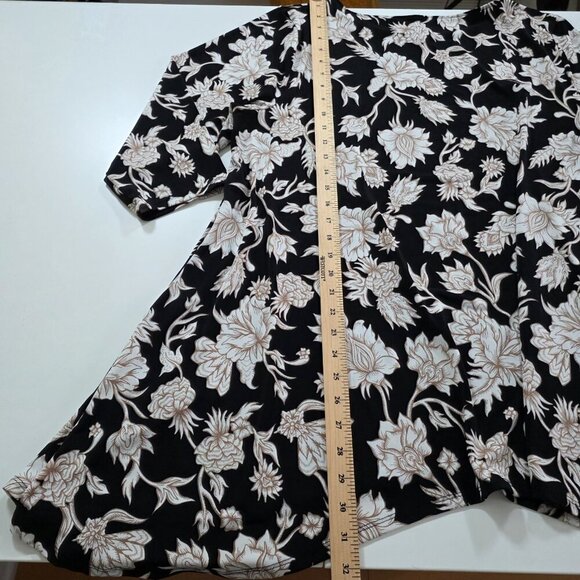 JM Collection Tunic Women 2X Black Beige Floral 3/4 Sleeve Shark Bite Whimsigoth - Picture 7 of 15